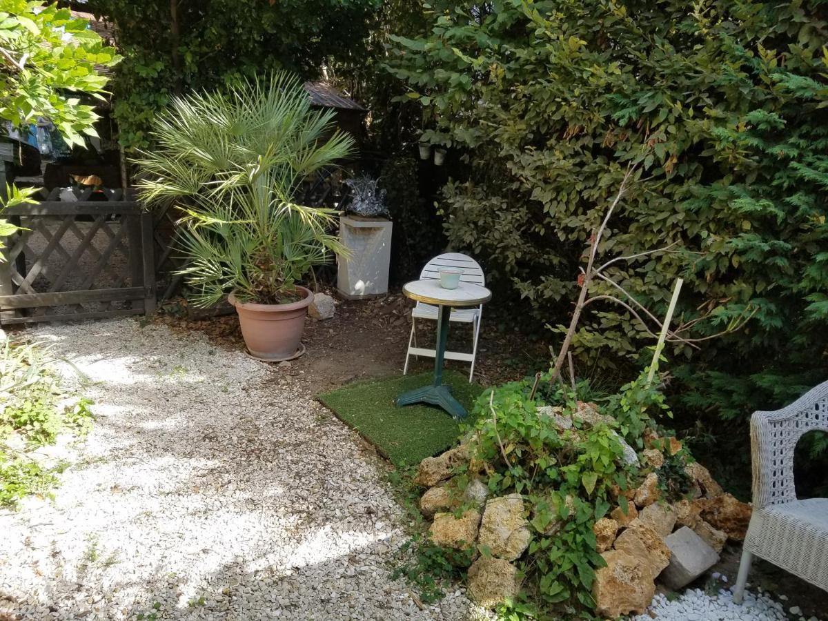 Normandy Cottage Gagny Exterior foto